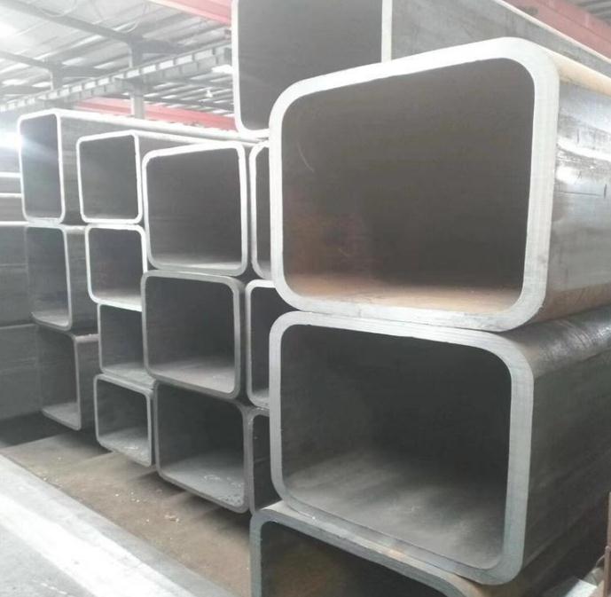 大口径镇巴无缝镇巴镇巴方管.jpg 大口径镇巴无缝镇巴镇巴方管.jpg